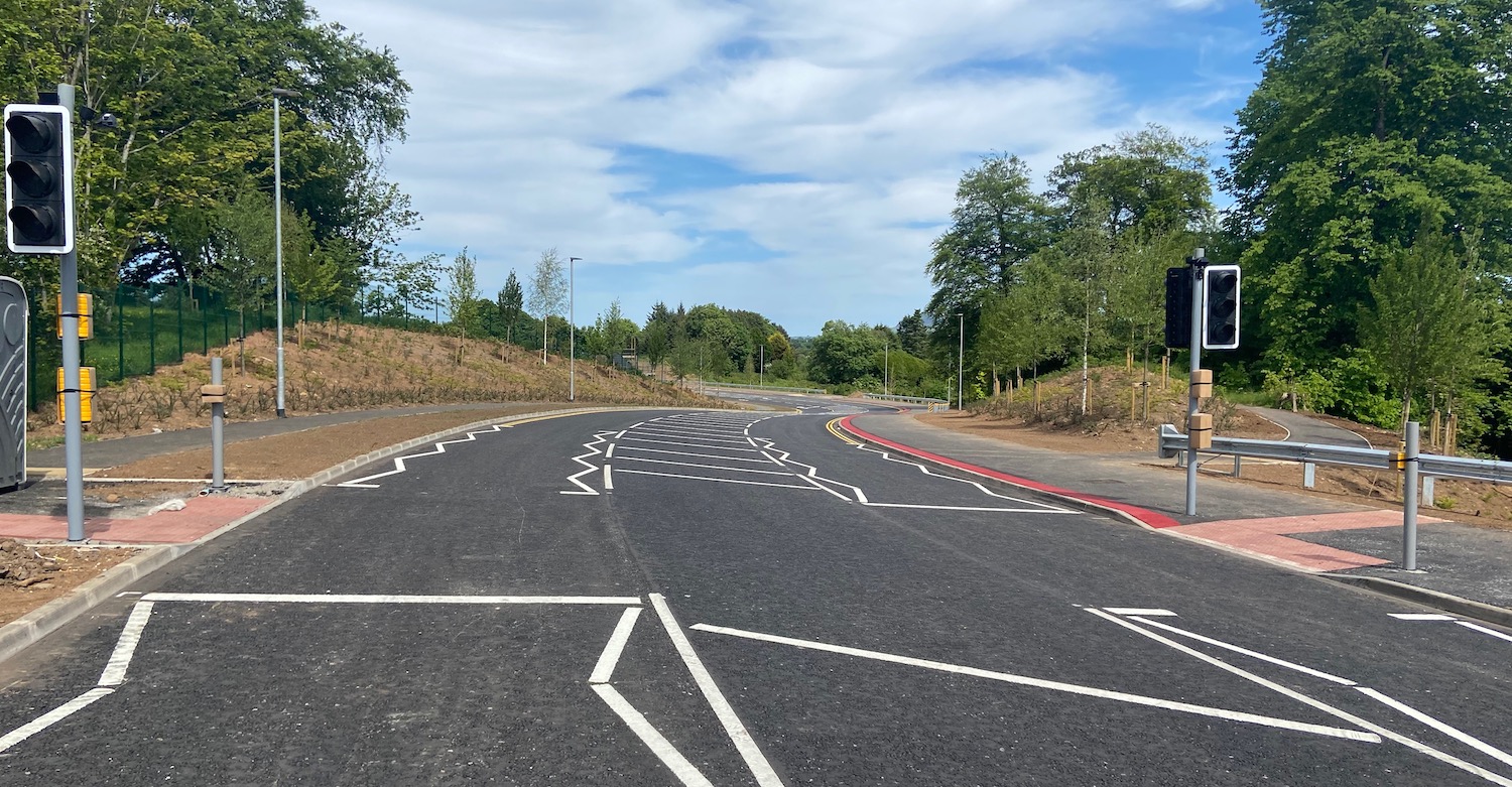 New
                          signalised pedestrian crossing but with lights
                          not yet connected